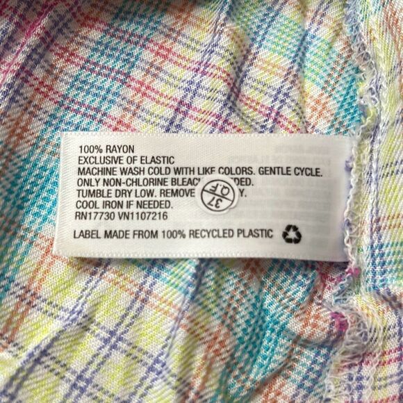 ISABEL MATERNITY Ingrid & Isabel Pastel Plaid Peekaboo Tie-Front Top NWT Easter - Picture 6 of 12